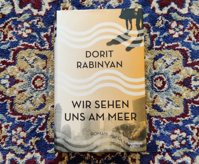 Warum wird ein Liebesroman über Israel und Palästina als Schullektüre verboten? Wir sprechen über "Wir sehen uns am Meer" von Dorit Rabinyan.